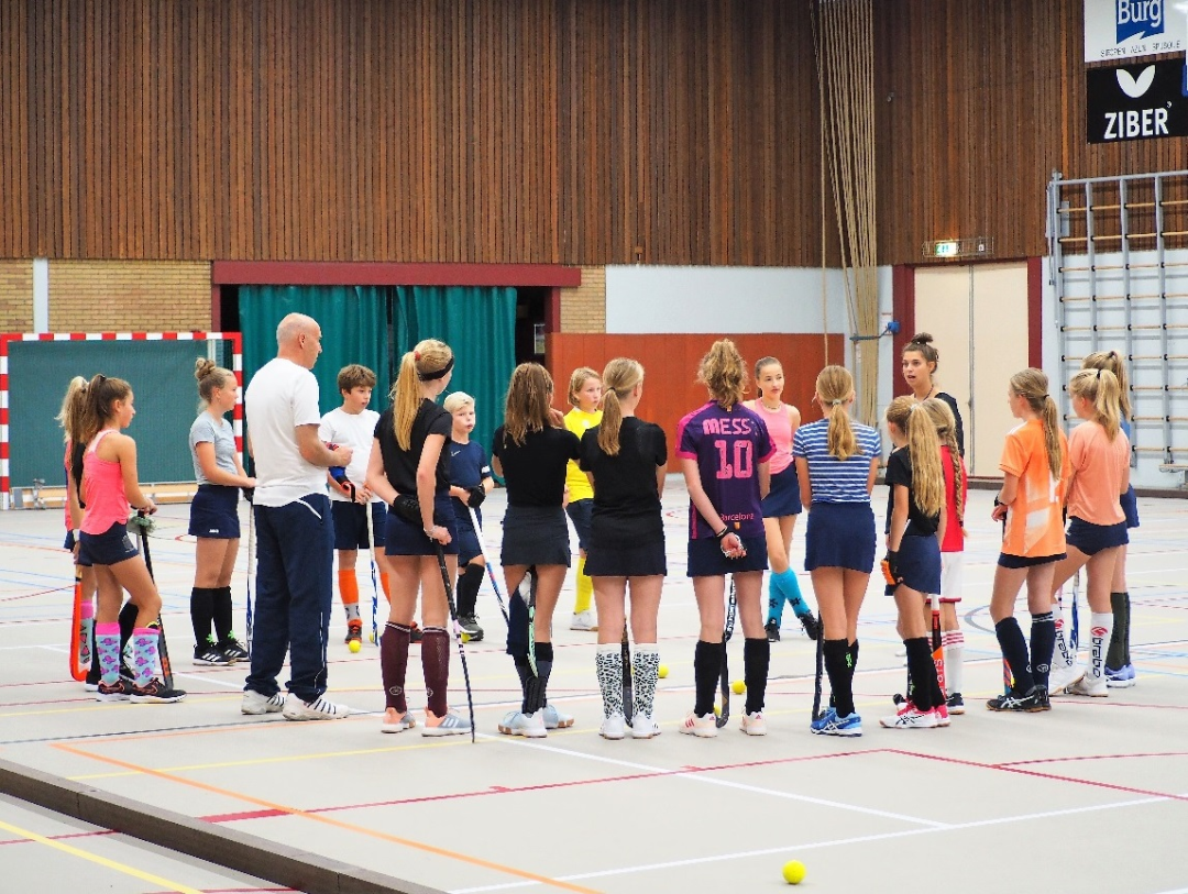Zaalhockey: deze week meer info over programma en teams Nieuws afbeelding